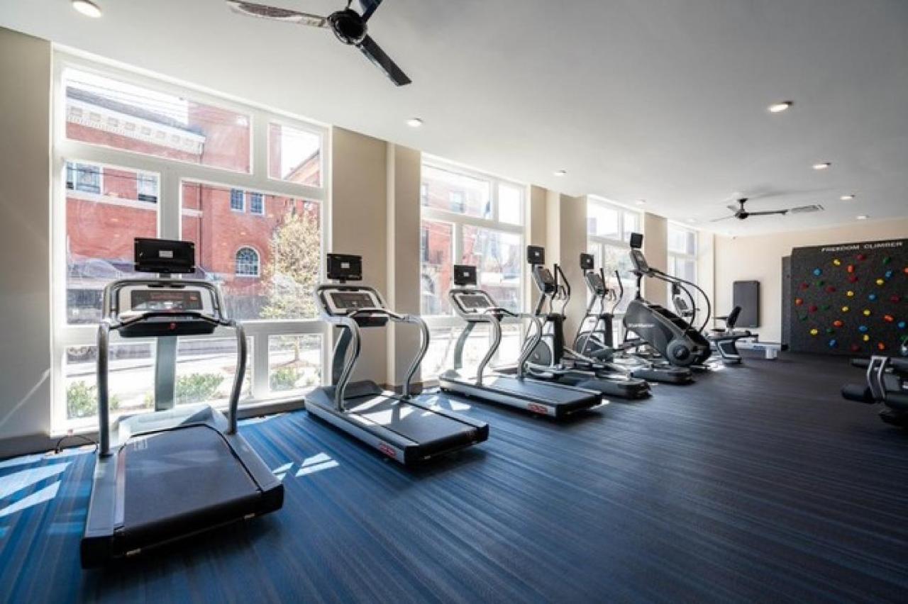 Luxury Furnished Apartments By Hyatus Downtown At Yale New Haven Bagian luar foto